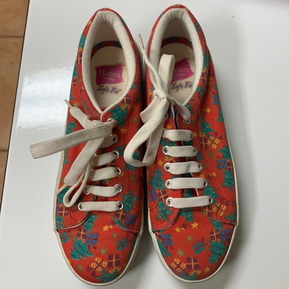 Vintage slightly worn ladies casual sport tennis shoe-Christmas design